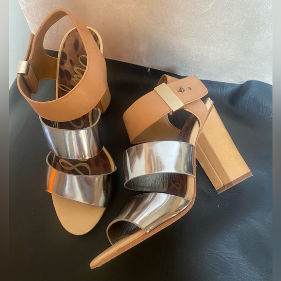 Sam Edelman tan & metallic sandals - Picture 3 of 5